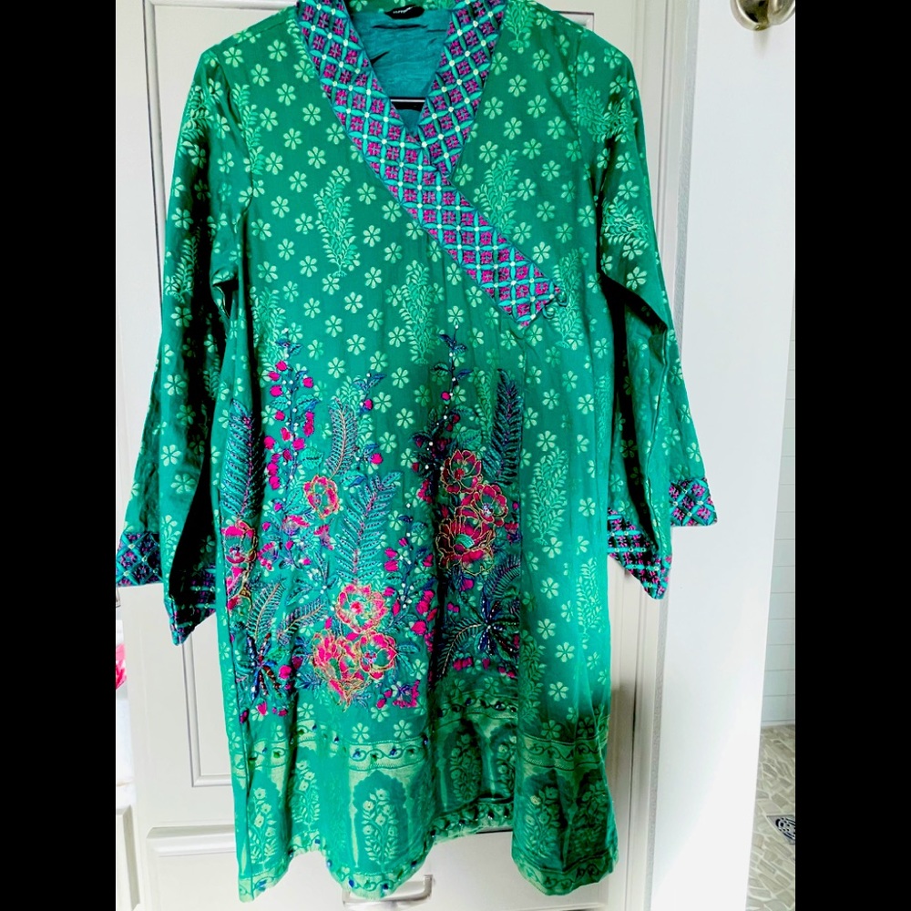 SOLD Sapphire xs kurta